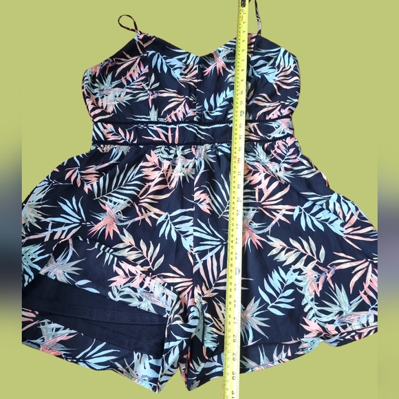 Sienna Sky Ladies Romper - Picture 7 of 11